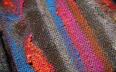 50 kb JPG image of macrophoto by Doug Craft